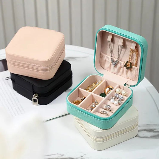 Compact travel jewelry organizer box