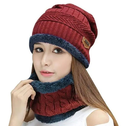 Fashionable winter beanie set